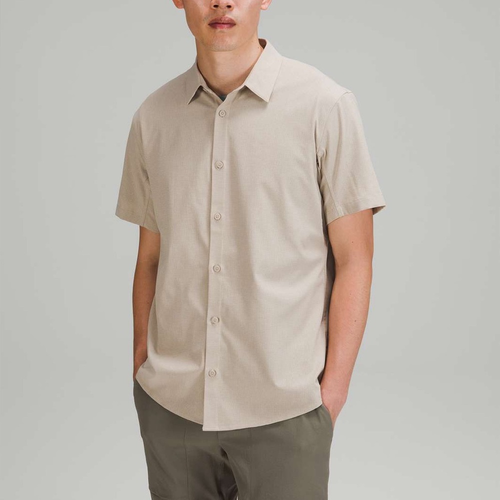 Men's Lululemon Airing Short Sleeve Shirt